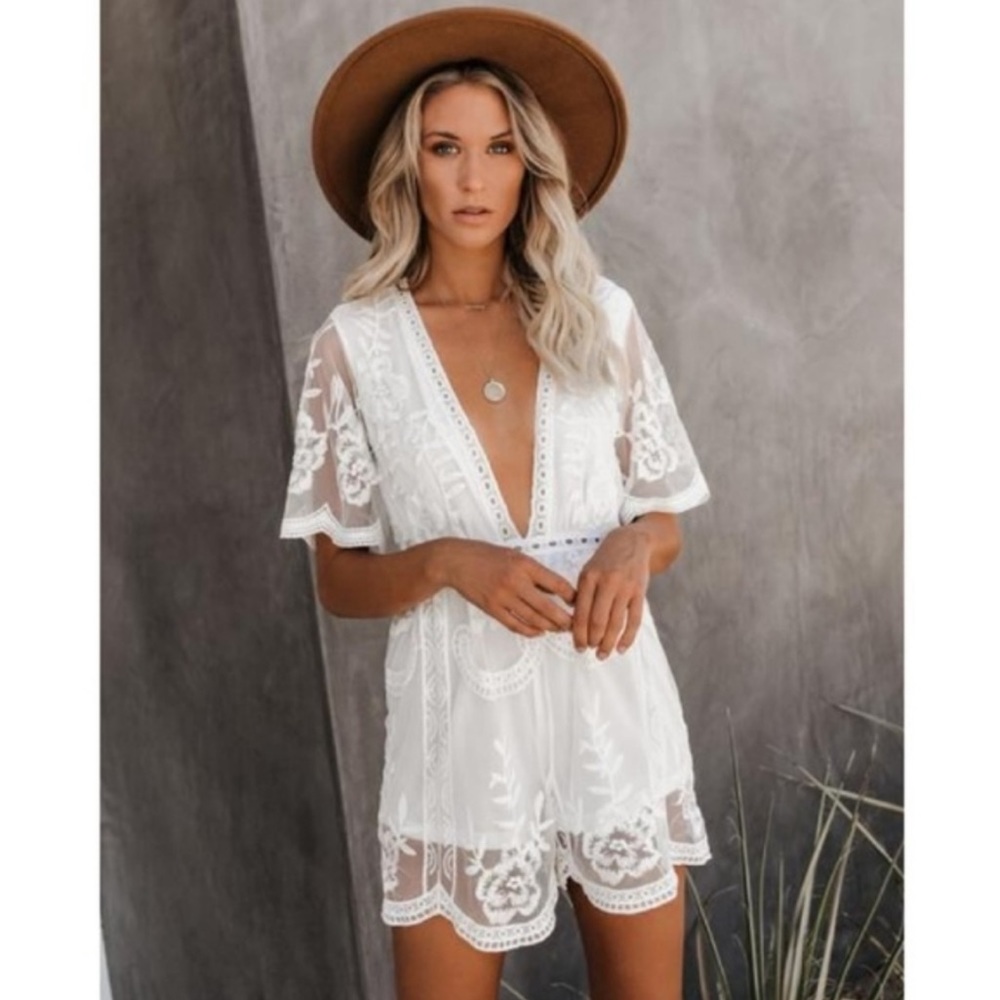 LF SEEK THE LABEL White Lace Romper
